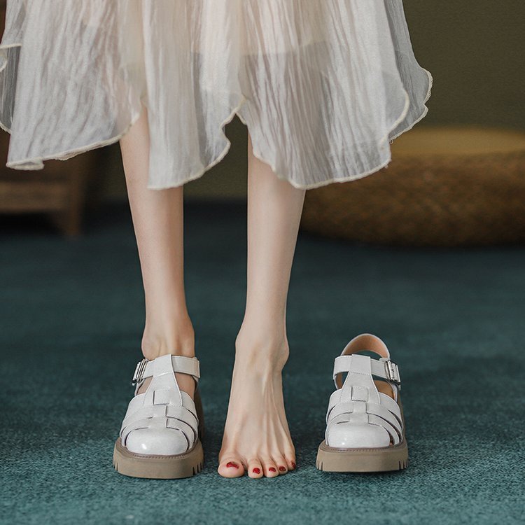 Retro Closed Toe Platform Hollow Sandals Women's Hole Shoes Women