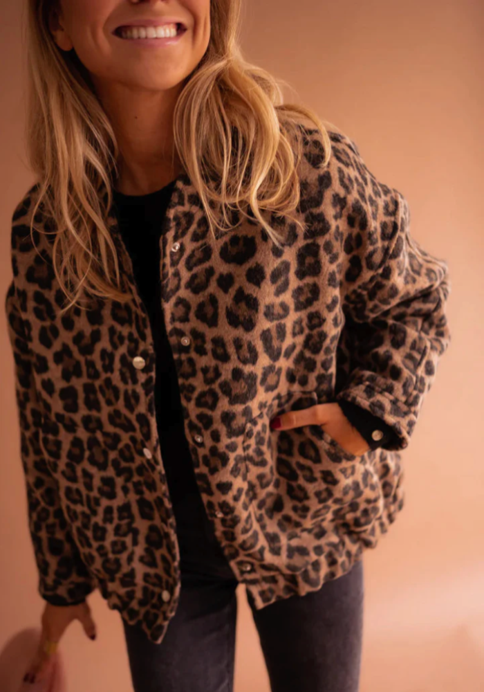 VERA™ | The Leopard Bomber Jacket