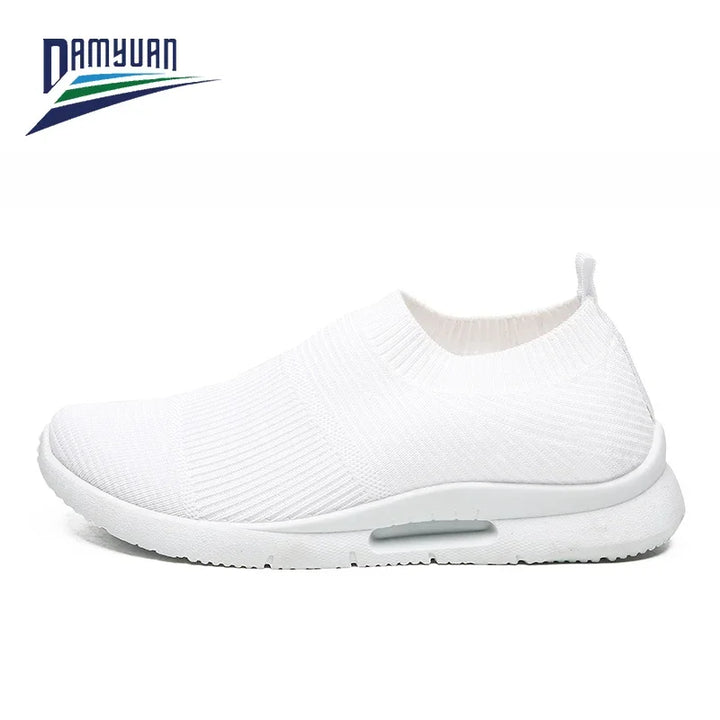 Men Breathable Light Running Shoes