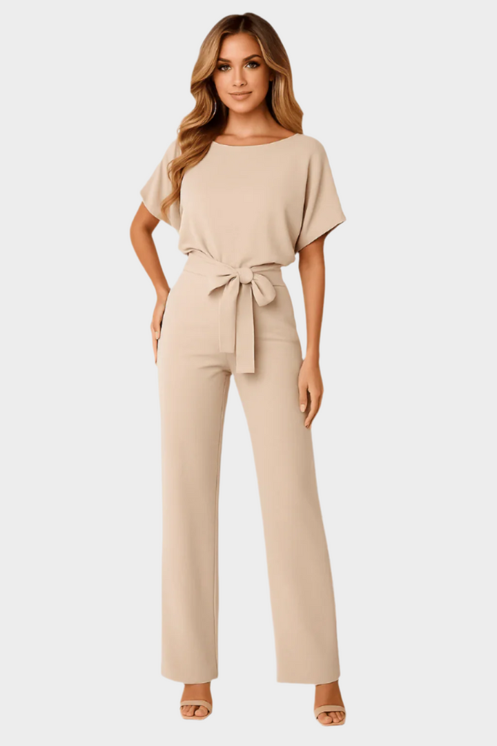 https://cdn.shopify.com/s/files/1/0937/3941/7945/files/muller-mode-elva-krawatten-gurtel-overall-jumpsuits-beige-4766166.png?v=1752965211
