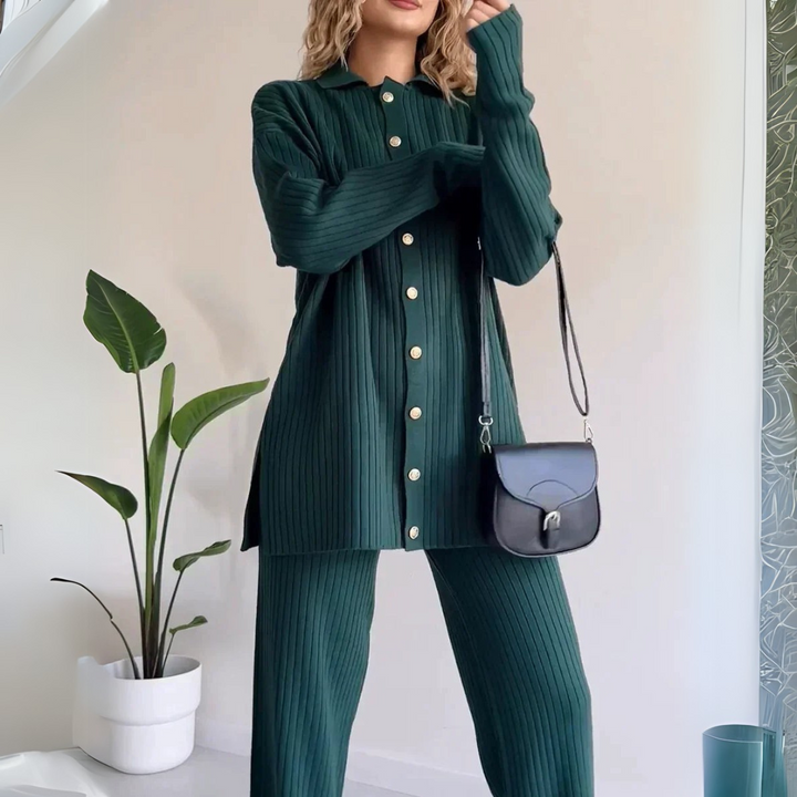 Juliette | Warm and elegant outfit for women